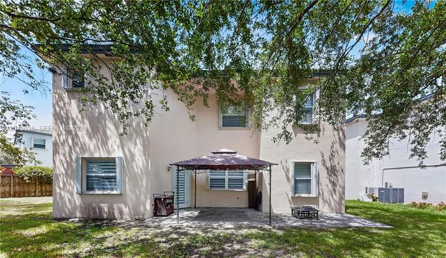 285 NE 32nd Terrace, Homestead, FL 33033