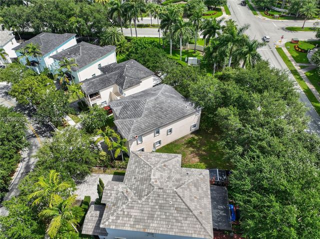 285 NE 32nd Terrace, Homestead, FL 33033
