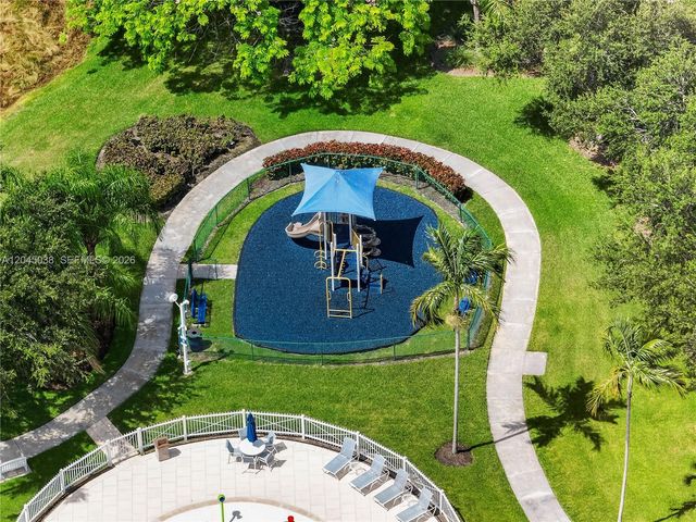 285 NE 32nd Terrace, Homestead, FL 33033