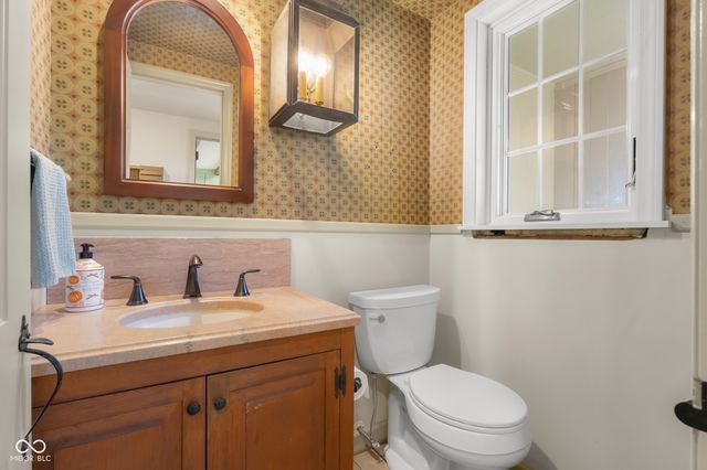 575 Artist Drive, Nashville, IN 47448