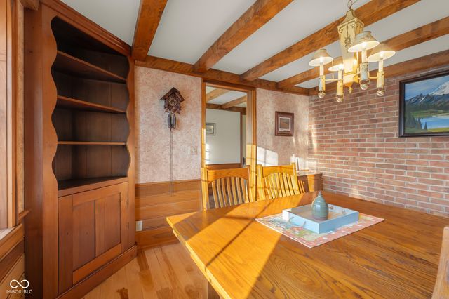 575 Artist Drive, Nashville, IN 47448