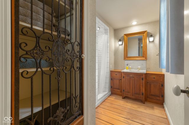 575 Artist Drive, Nashville, IN 47448