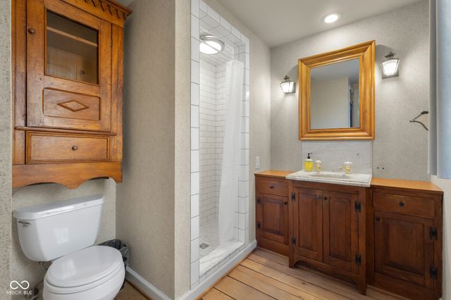 575 Artist Drive, Nashville, IN 47448