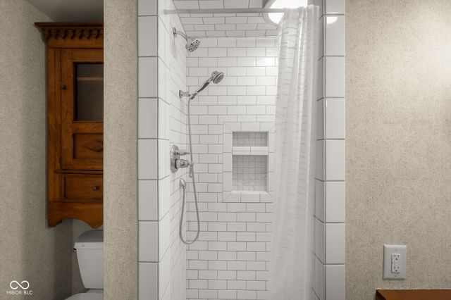 575 Artist Drive, Nashville, IN 47448