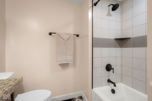 575 Artist Drive, Nashville, IN 47448