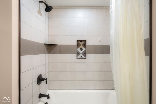 575 Artist Drive, Nashville, IN 47448