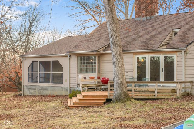 575 Artist Drive, Nashville, IN 47448