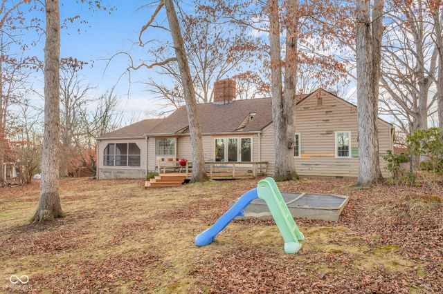 575 Artist Drive, Nashville, IN 47448