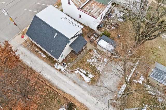 207 N Main Street, Waterloo, IL 62298