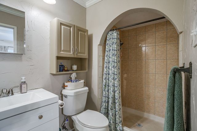 1409 Whittenburg Drive, Fort Worth, TX 76134