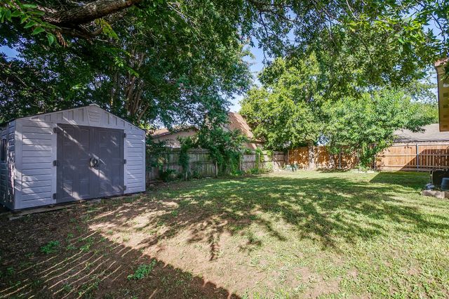 1409 Whittenburg Drive, Fort Worth, TX 76134