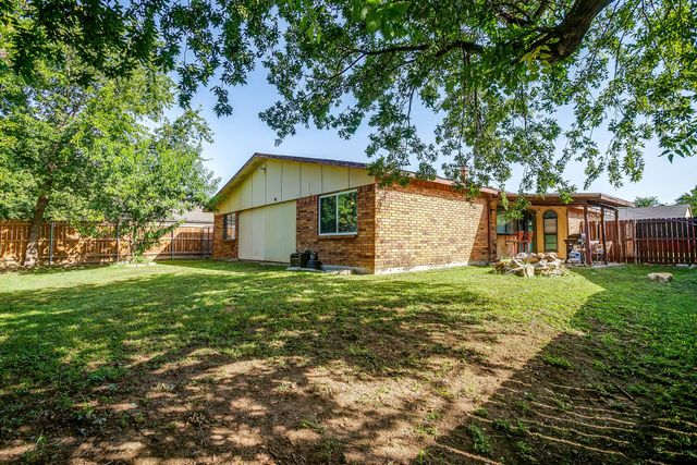 1409 Whittenburg Drive, Fort Worth, TX 76134