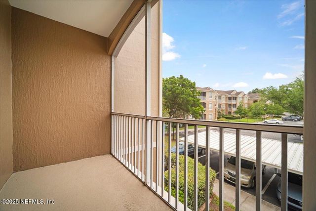 7990 BAYMEADOWS Road E 1007, Jacksonville, FL 32256