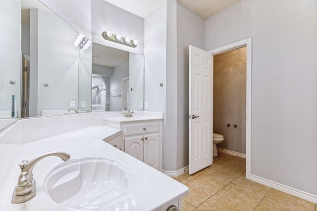 3713 Applesprings Drive, Fort Worth, TX 76244