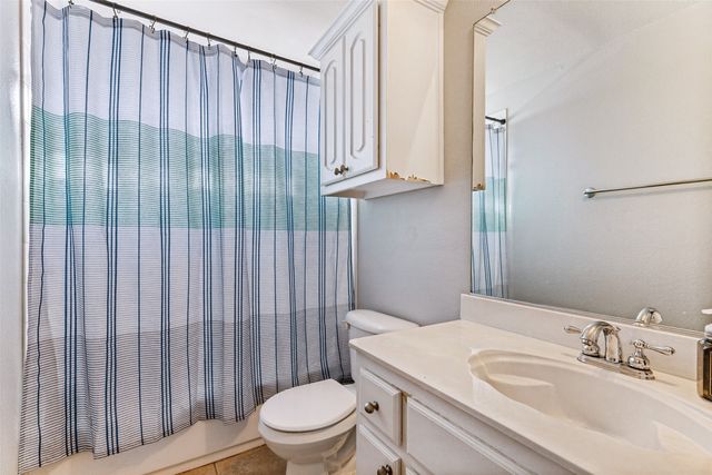 3713 Applesprings Drive, Fort Worth, TX 76244