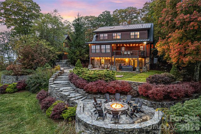 419 Summit Trail, Banner Elk, NC 28604
