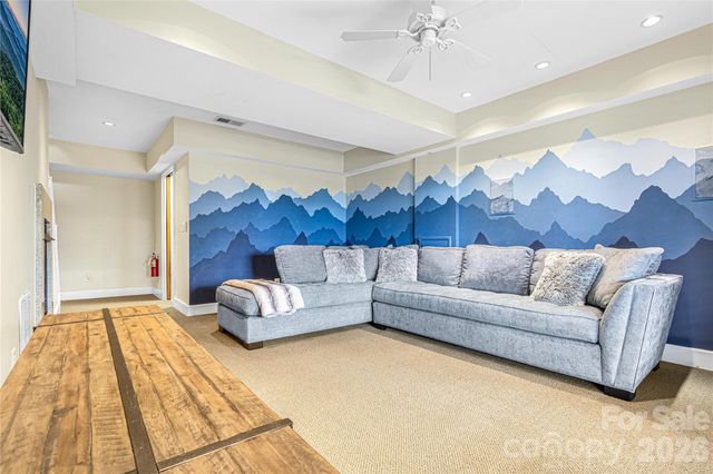 419 Summit Trail, Banner Elk, NC 28604