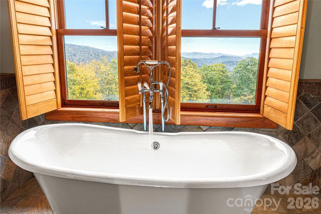 419 Summit Trail, Banner Elk, NC 28604