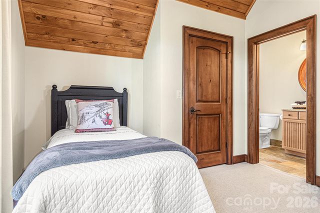 419 Summit Trail, Banner Elk, NC 28604