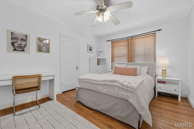 7559 Byron Place 1E, Clayton, MO 63105