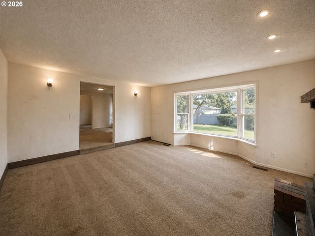 6910 Ne 131ST Ave, Vancouver, WA 98682