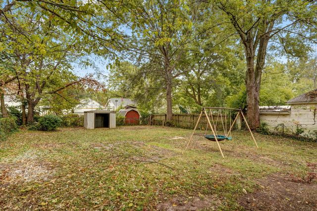 1424 S Rogers Avenue, Springfield, MO 65804