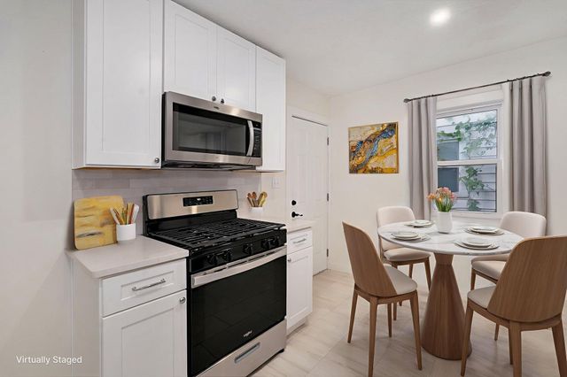 1424 S Rogers Avenue, Springfield, MO 65804