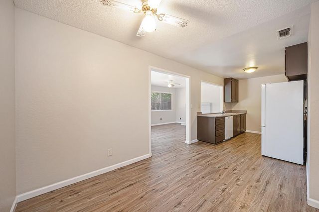 8287 Newfield Cir, Sacramento, CA 95828