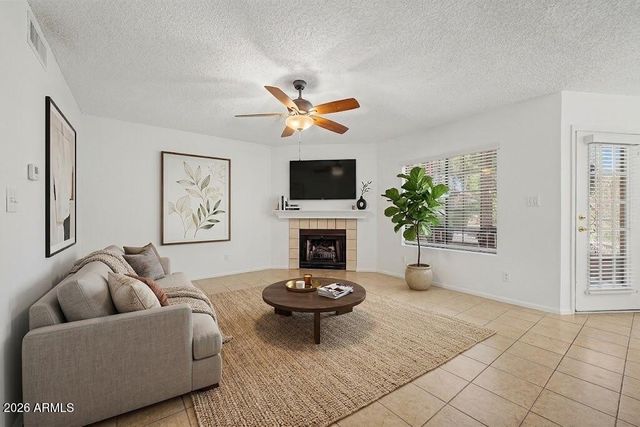 5230 E BROWN Road 107, Mesa, AZ 85205