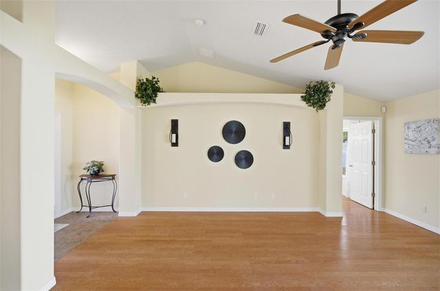81 FREEMONT TURN, Palm Coast, FL 32137