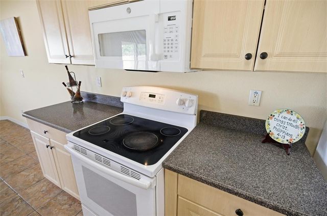 81 FREEMONT TURN, Palm Coast, FL 32137