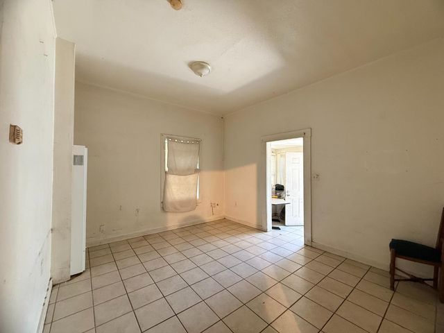 201 W Worth, Stockton, CA 95206