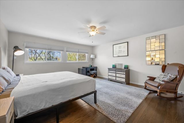 943 Marvell Lane, Highland Park, IL 60035