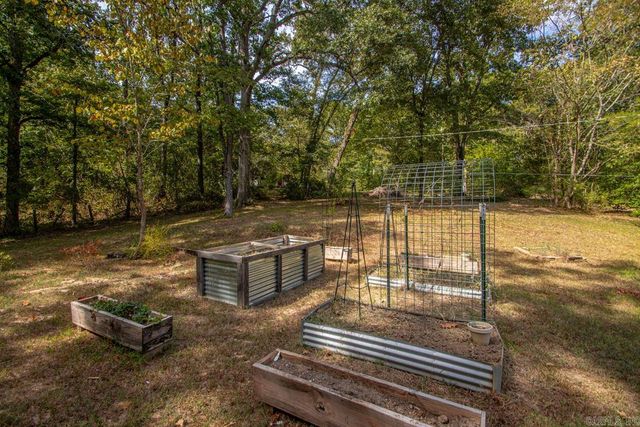 6313 Beech St, Bauxite, AR 72011