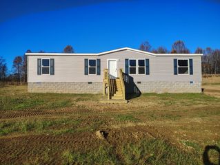 5212 White Springs Lane, Lafayette, TN 37083