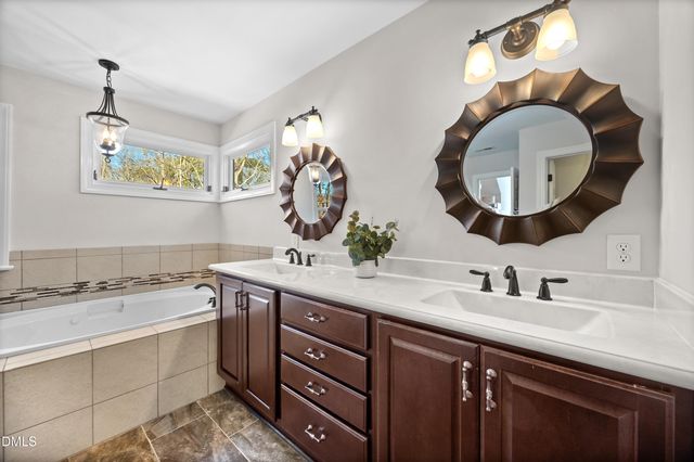 2616 Huntdale Trail, Zebulon, NC 27597