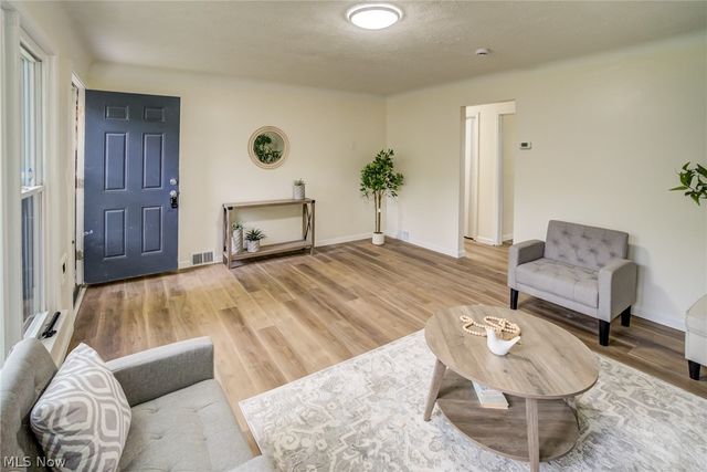 5061 Miller Avenue, Maple Heights, OH 44137