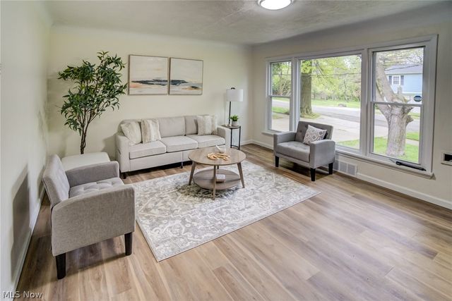 5061 Miller Avenue, Maple Heights, OH 44137