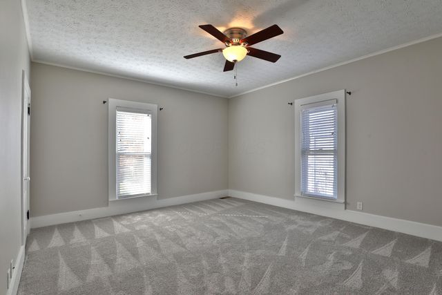 216 N Main Street, Johnstown, OH 43031