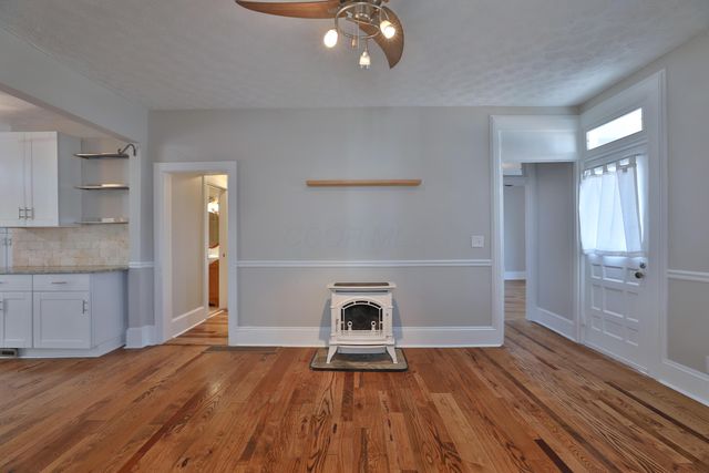 216 N Main Street, Johnstown, OH 43031