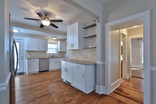 216 N Main Street, Johnstown, OH 43031