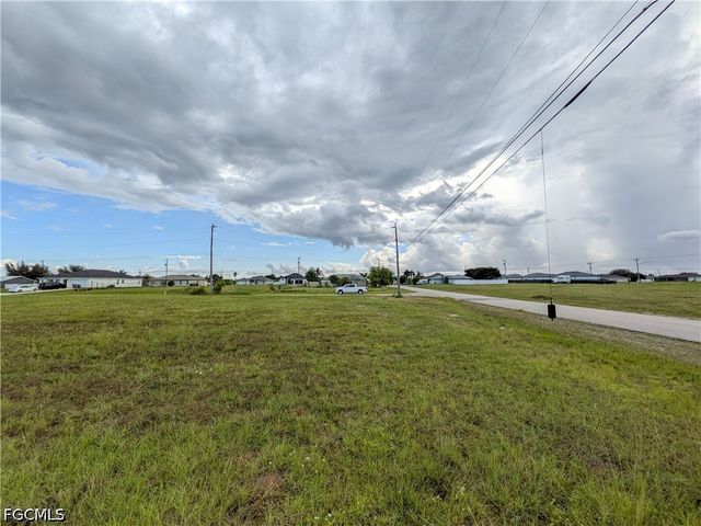 3601 Durden PKWY, Cape Coral, FL 33993