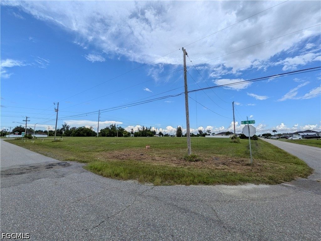 3601 Durden PKWY, Cape Coral, FL 33993