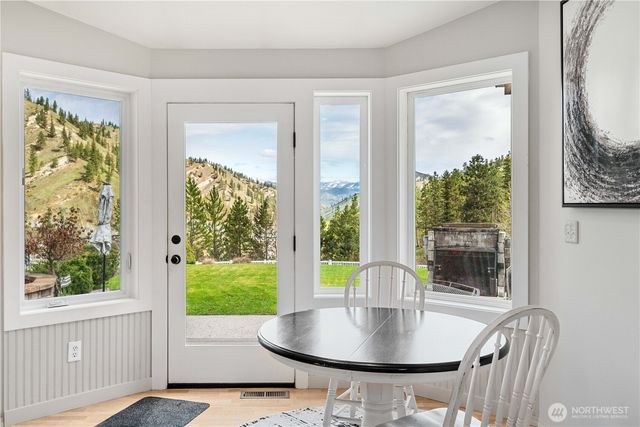 1395 Mission Creek, Cashmere, WA 98815