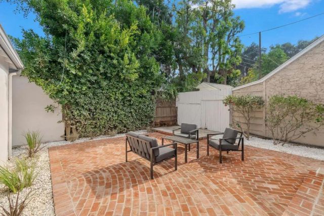 4210 Alcove Ave, Studio City, CA 91604