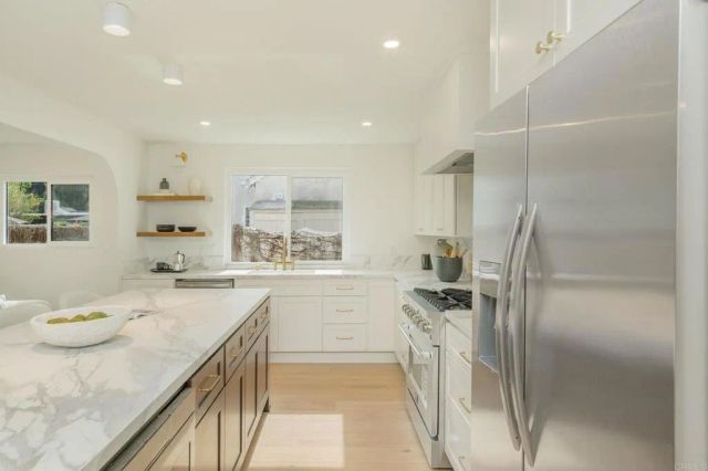 4210 Alcove Ave, Studio City, CA 91604