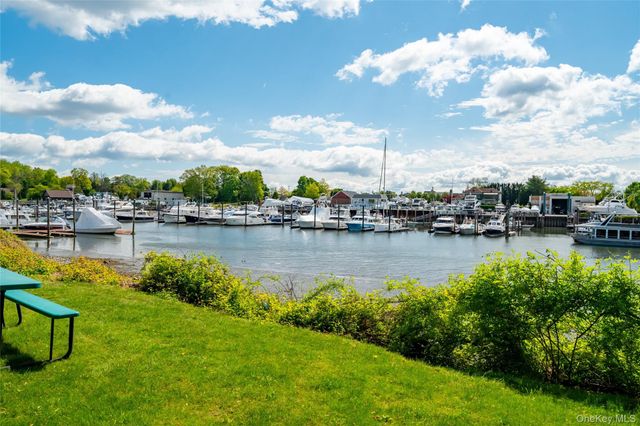 25 Shady Glen Court 2C, New Rochelle, NY 10805