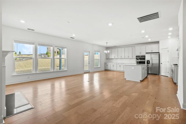 2023 Waxhaw Crossing Drive 245, Waxhaw, NC 28173