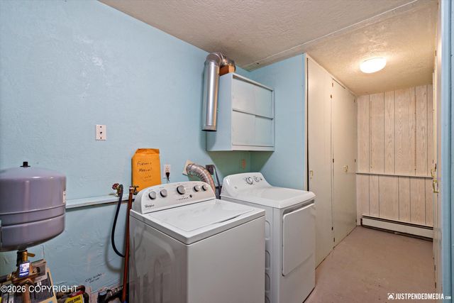 10205 Goodnews Circle, Anchorage, AK 99515