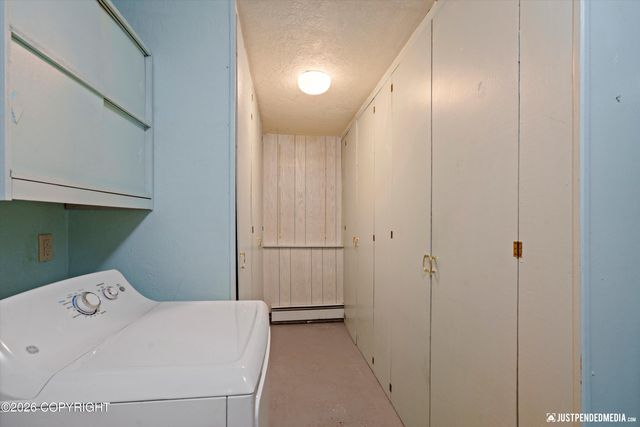 10205 Goodnews Circle, Anchorage, AK 99515